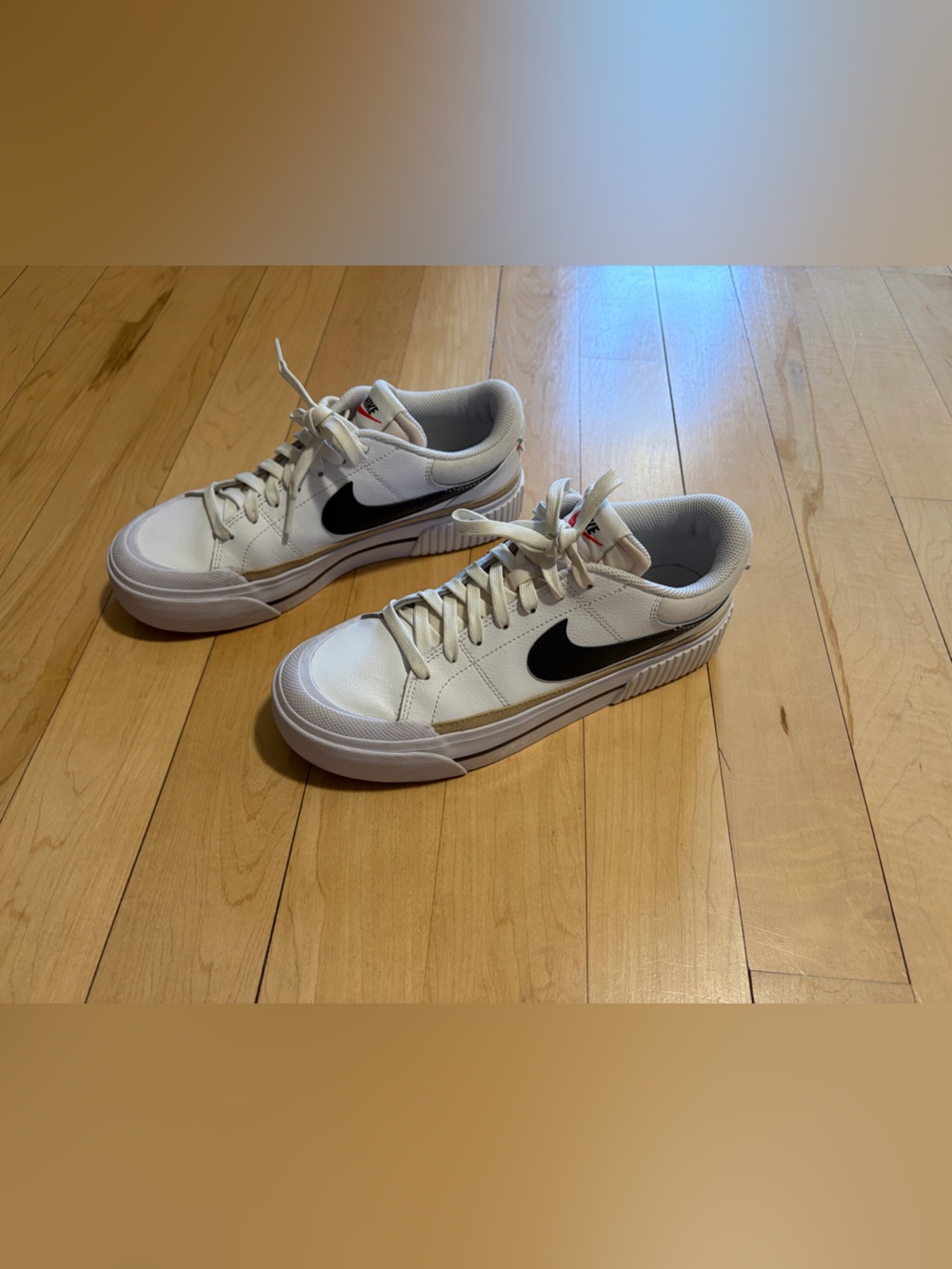 Nike Platform Court Classic - Picture 3 of 4